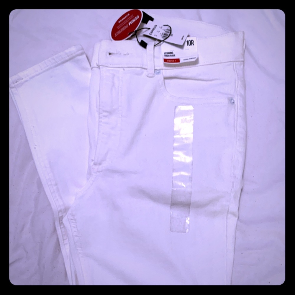 NWT - Express High Rise White Legging Jeans